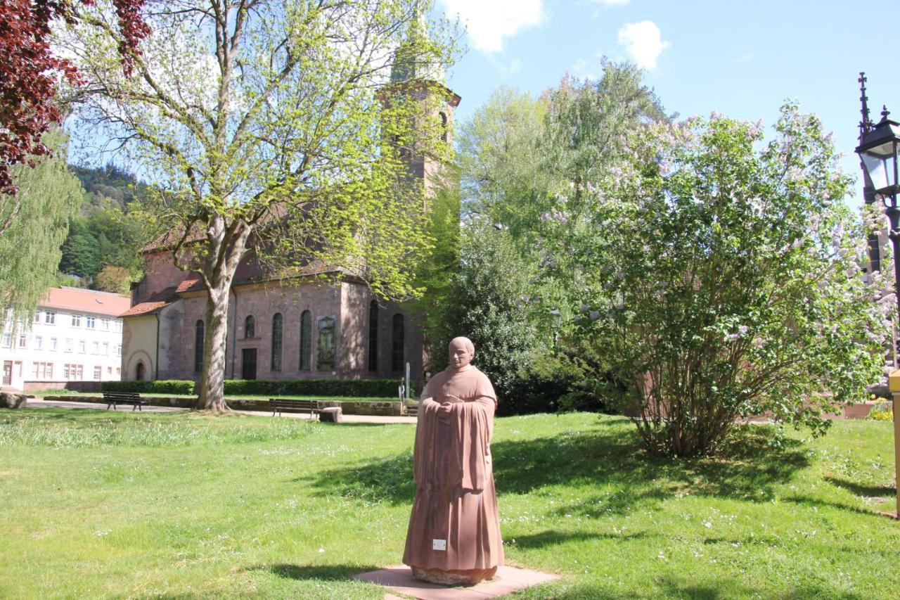 Appartamento Am Klosterviertel Bad Herrenalb Esterno foto